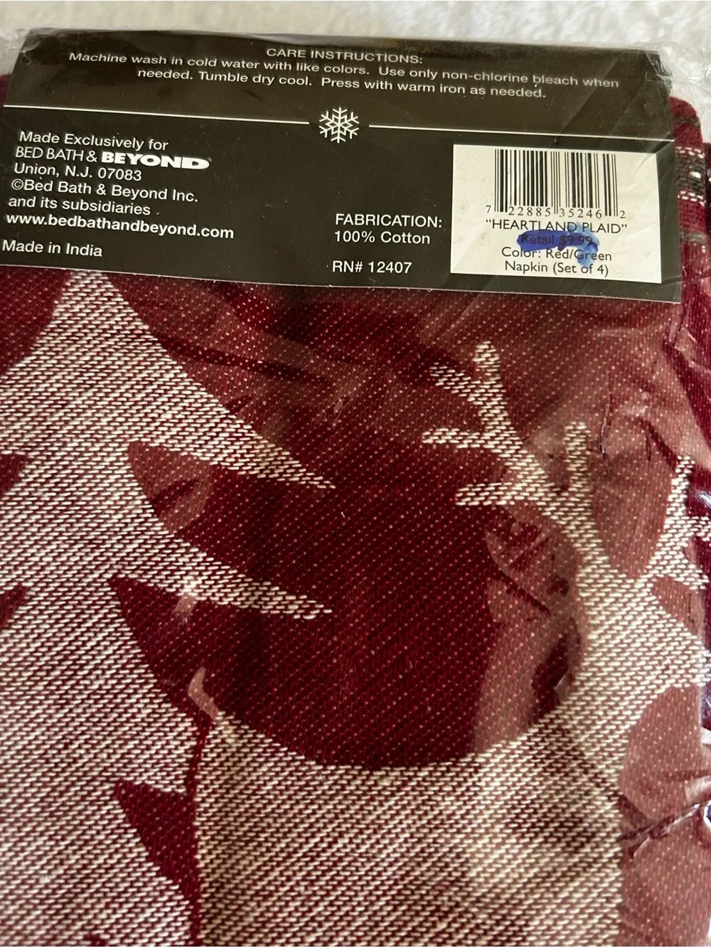 Heartland Plaid Holiday Napkin’s New in package Set of 4